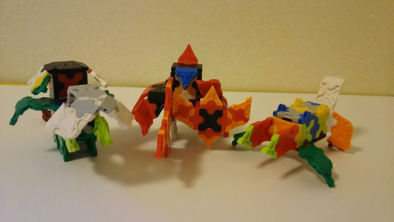 カッコいい剣士とのりもの（LaQとLego)（小３）